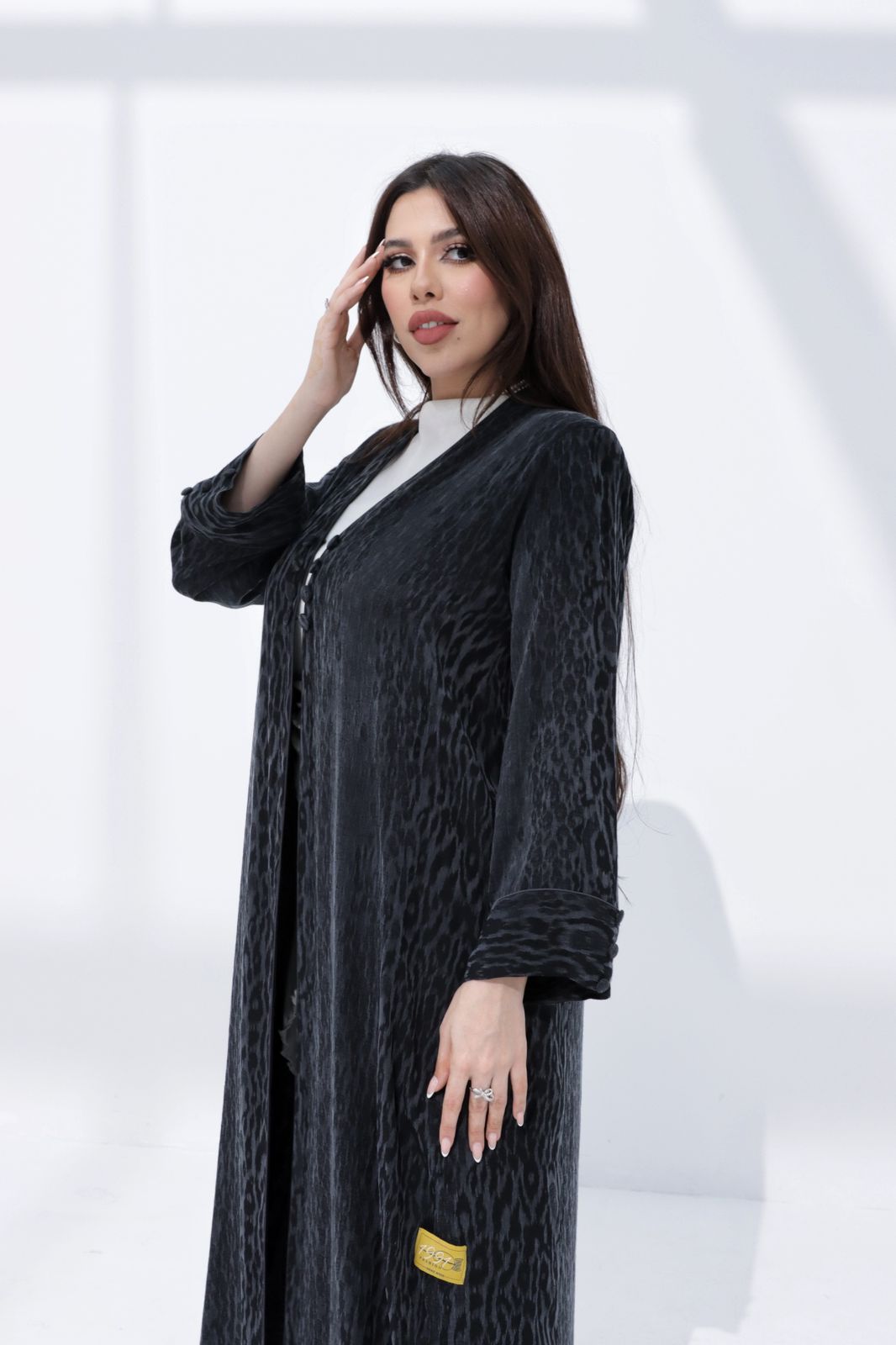 winter tiger abaya